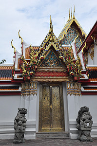 泰国曼谷的Watho寺庙旅游宗教神社沉思佛教徒美术金子艺术寺院图片