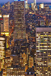 曼哈顿市风景与帝国大厦在夜幕下场景天空市中心办公室天际摩天大楼全景商业地标旅行图片