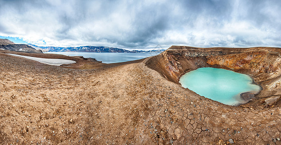 Oskjuvatn和Viti天空水池火山地热远足矿物质高地陨石风景蓝色图片