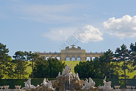 奥地利维恩Shonbrunn宫花园历史版税纪念碑雕像建筑花园遗产住宅建筑学城市图片