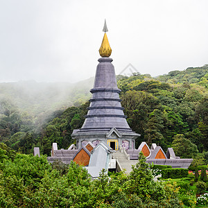 玛哈泰寺宝塔风景佛塔艺术蓝色宝塔崇拜薄雾景点地标天空图片