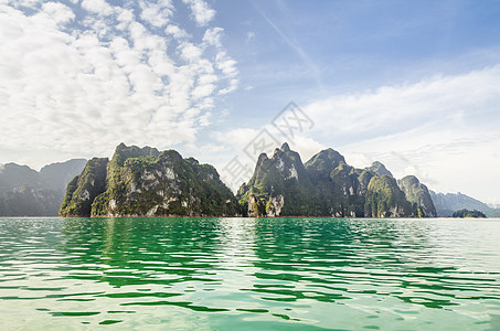 美丽的岛屿和绿湖泰国吉林风景绿色巡航旅游天空热带景点山脉旅行图片