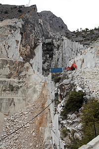 大理石场  阿普安阿尔卑斯山山脉地区建造高山岩石存款大理石艺术石坑工作图片