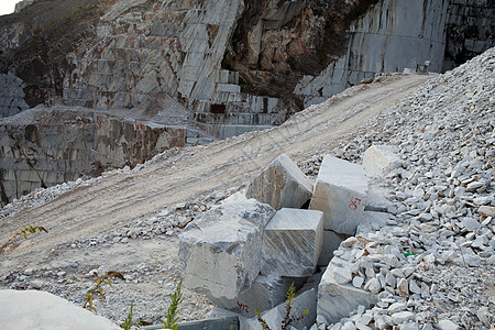 大理石场  阿普安阿尔卑斯山矿物工作建造工人顶峰石头岩石艺术石坑山脉图片