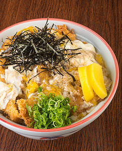 日食 炒鸡米饭 背景介绍大豆午餐食物沙拉棕色美食油炸盘子猪肉白色图片