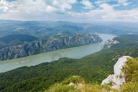 多瑙河峡谷铁门图片