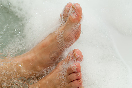 疲倦脚的水按摩乐趣休息水库卫生手指疲劳身体女士按摩器温泉图片