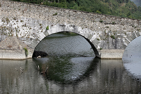 马达莱纳河对面 托斯卡纳河 魔鬼之桥美化旅游农村传奇旅行图片