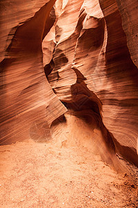 蚂蚁峡谷洞穴红色黄色沙漠岩石灯光时间羚羊旅游风景图片