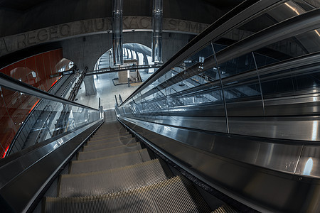 商务中心电梯移动扶梯Name飞机场大厅运输脚步建筑小路人行道技术城市旅行图片