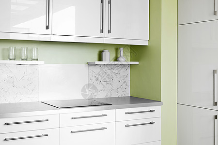 白色的简易厨房Name抽屉火炉角落果色绿色房地产烹饪水平台面家具图片