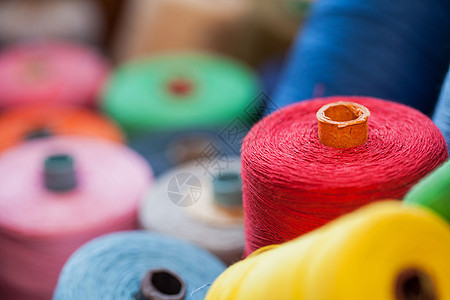 不同颜色线的剪贴图像工具爱好棉布针线活材料细绳卷轴团体纺织品刺绣图片