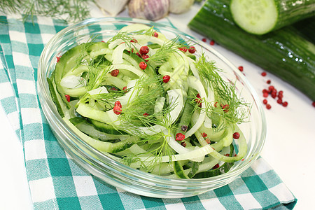 黄瓜沙拉敷料草药食物蔬菜生食面条香料胡椒洋葱蛇瓜图片