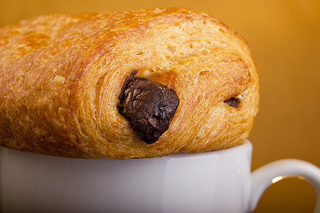 Croissunt 孔滴咖啡店咖啡金子包子美食食物甜点黄油面包盘子图片
