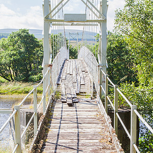 旧白桥立交桥白色电线历史性小路人行道电缆跨度尖塔旅行图片