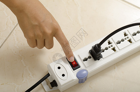 开关多个插头插件时打开手插座家庭力量连接器塑料绳索活力电气电缆出口图片