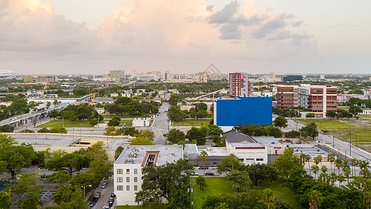 迈阿密市中心空中观察建筑学市中心天际城市建筑景观文明图片