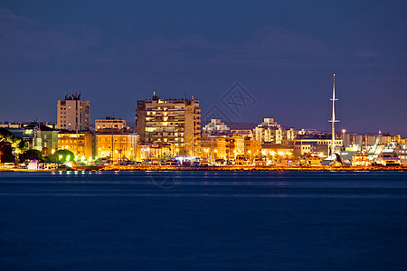 Zadar旅游目的地夜景图片