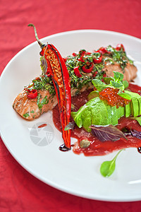 烤鲑鱼盘子海鲜草本植物饮食辣椒午餐调味品沙拉胡椒叶子图片