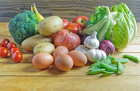新鲜有机食品乡村土豆木头健康桌子浆果杂货蔬菜食物生产图片