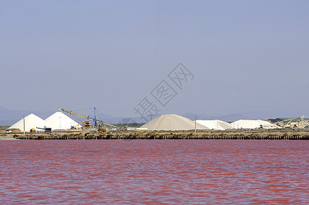 岛盐炼油厂环境机械工厂天空材料工业制造业植物生产图片