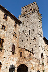 意大利托斯卡纳塔城堡天空建筑观光建筑学石头历史堡垒街道地标图片