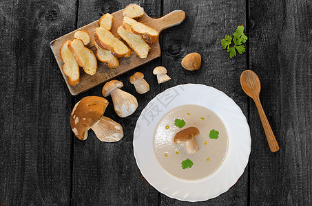 蘑菇汤奶油美食煮沸食物草本植物蓝色午餐起动机营养餐厅蔬菜图片