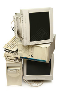 废旧计算机的堆积办公室桌面技术硬件古董电子电脑倾倒电缆塑料图片