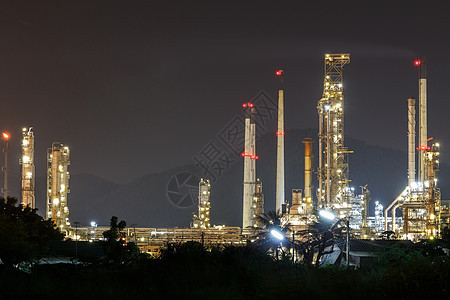 石油炼油厂 工厂环境烟囱工业炼油厂管道技术植物制造业石化力量图片