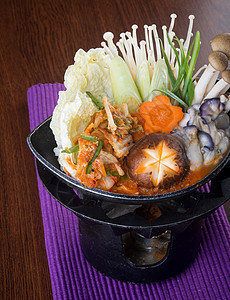 日式美食 背景的热锅面条大豆豆腐海鲜螃蟹食物蒸汽饮食烹饪蔬菜图片