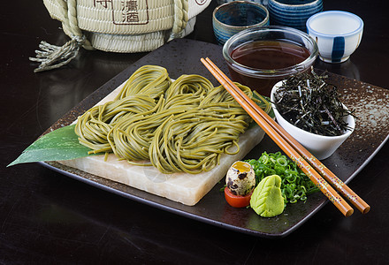 日美菜 背景的面条烹饪海鲜盘子大豆拉面炒面绿色白色美食蔬菜图片