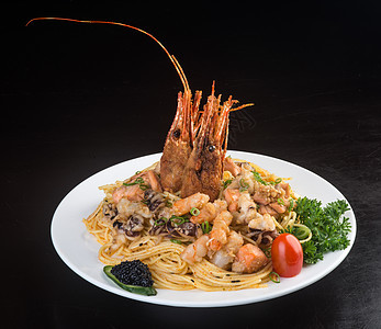 本底的意大利面海菜食谱蔬菜午餐美食桌子海鲜食物香菜面条贝类图片