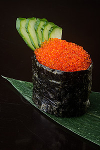 日美菜 马哈鱼罗在背景上鱼子美食餐厅红色鳟鱼橙子早餐食物奢华白色图片