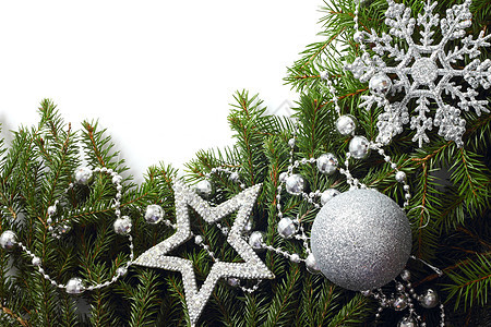 圣诞树装饰绿色玩具白色风格珠子框架丝带针叶树雪花新年图片