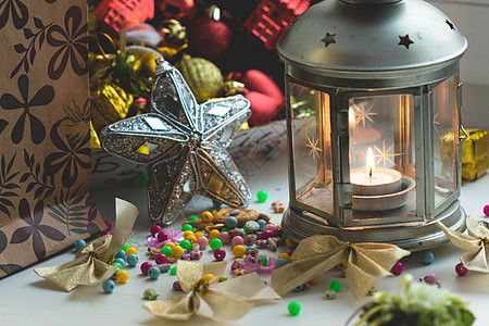 圣诞节死寂生命丝带圣诞星星杉木挂件彩灯松针装饰品枞树云杉图片