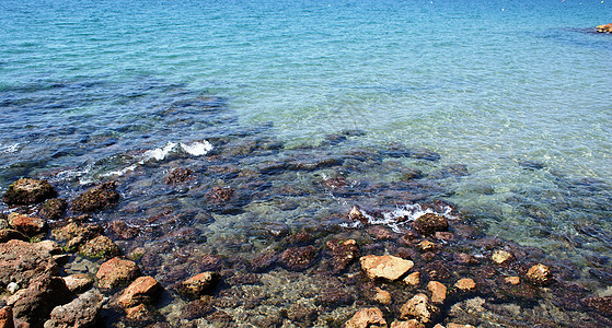 地中海海天空海岸线海洋情调地平线银行石头蓝色海景晴天图片