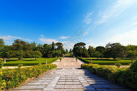 Villa Emo花园     意大利范佐洛特雷维索雕像蓝色别墅财富草地天空公园农村建筑学地标图片