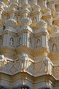 印度马哈拉施特拉邦Saswad附近的长瓦特斯瓦寺神社偶像文化建筑历史游客活动建筑学宗教石雕图片
