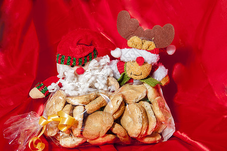 义大利家做饼干的礼物盒肉桂巧克力传统红色驯鹿包装经济礼物营养储蓄图片