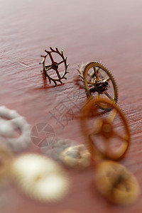 时钟小部分机械维修螺丝刀工作装置古董手腕小时技术车轮图片