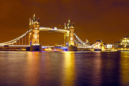 夜间在英国的伦敦桥王国吸引力游客花岗岩蓝色历史天空城市通道纪念碑图片