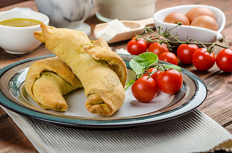 内积滚脆皮面团餐厅生物美食盘子食物蔬菜糕点菠菜图片