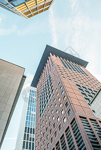 旧建筑和现代建筑旅游街道住宅办公室天空商业地标建筑物路面蓝色图片