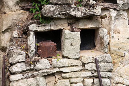 在索穆尔附近的岩石上 铸成的巨石洞穴表面玫瑰屋穴居农家游览建筑砂岩蓝色建筑学图片