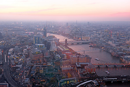 日落时伦敦屋顶观景全景与城市建筑英语景观王国历史建筑学旅行吸引力日出历史性街道图片