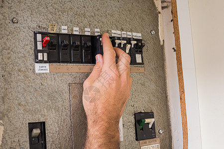 负责保险箱的电工控制板仪表结构家居保险丝装置人类家装电路板工程图片