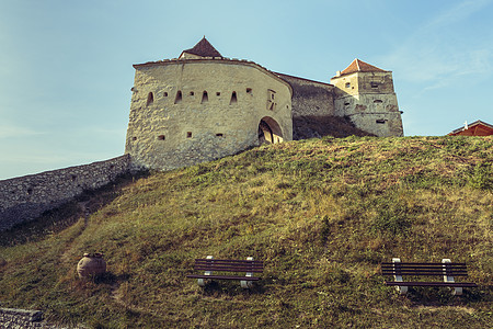 罗马尼亚拉斯诺夫中世纪城堡风景爬坡石头战略长凳废墟历史性墙壁蓝色衰变图片
