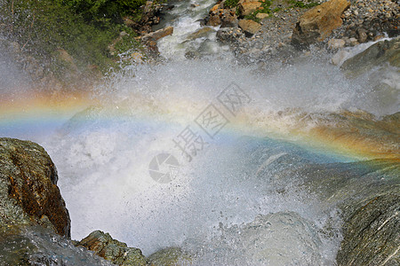 阿利贝克瀑布 唐拜山 北高加索 彩虹岩石水滴悬崖瀑布力量晴天流动石头旅行天气图片