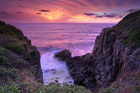 澳洲南海岸的米纳穆拉海滨风光日出图片