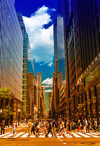 2013年6月12日 纽约城 曼哈顿布道的美景帝国市中心建筑物场景商业地标天空城市旅行摩天大楼图片